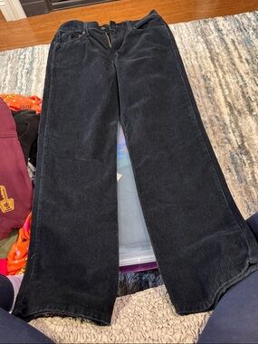 Levi's Wide Leg Corduroy Pants in Black